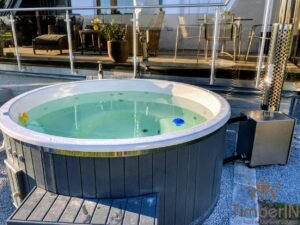 Badezuber Badefass GFK WPC – Thermoholz Verkleidung Mit SMART Pellet Oder Holzofen (1)