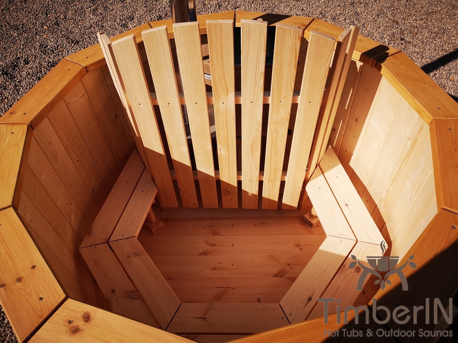 Badezuber aus Holz mit Holzofen Fichte – Laerche 4