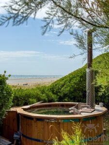 Hottube Aus Holz Deluxe Thermoholz (1)