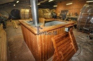 Luxus QUADRATISCHE Hot Tub mit Kunststoffeinsatz 51