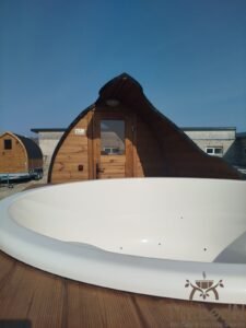 Gartensauna Pod mit Jacuzzi Whirlpool 35 TimberIN Nordic Pod Duo (2)